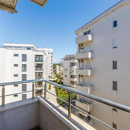 Cozy Wave Retreat 2 Min Walk By Pikhost Appartement *
